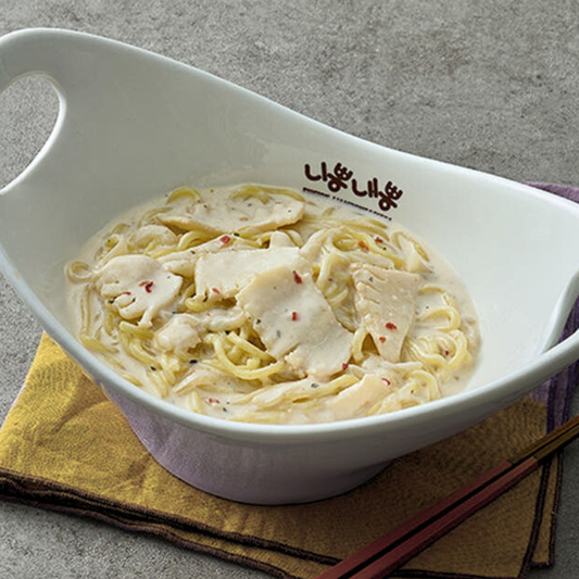 Korean Cream Jjamppong – Nipong Naepong K-ppong (Frozen, 1 Serving) / 니뽕내뽕 크뽕 크림짬뽕